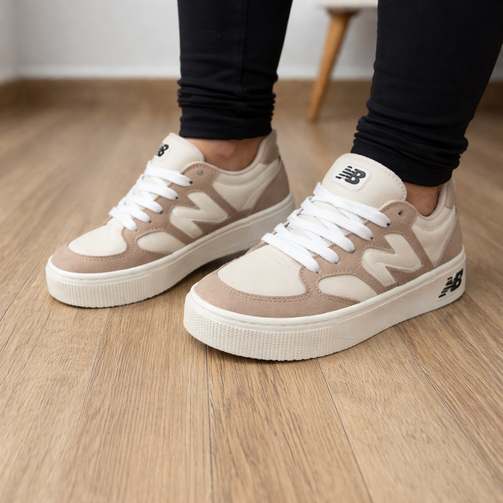 Tênis New Balance CT303 – Bege/Branco