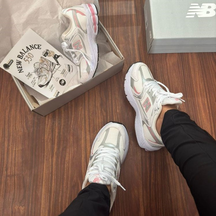 Tênis New Balance 530 Turbo – Branco/Rosa
