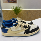 Air Jordan- Travis Scott ROYAL
