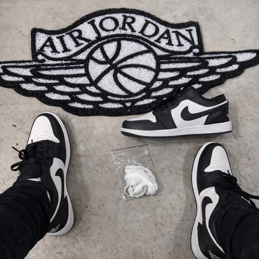 Tênis Air Jordan 1 Low - panda