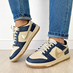 Tênis SB Dunk Low - Azul/Dourado
