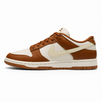 Tênis SB Dunk Low - Marrom/Bege