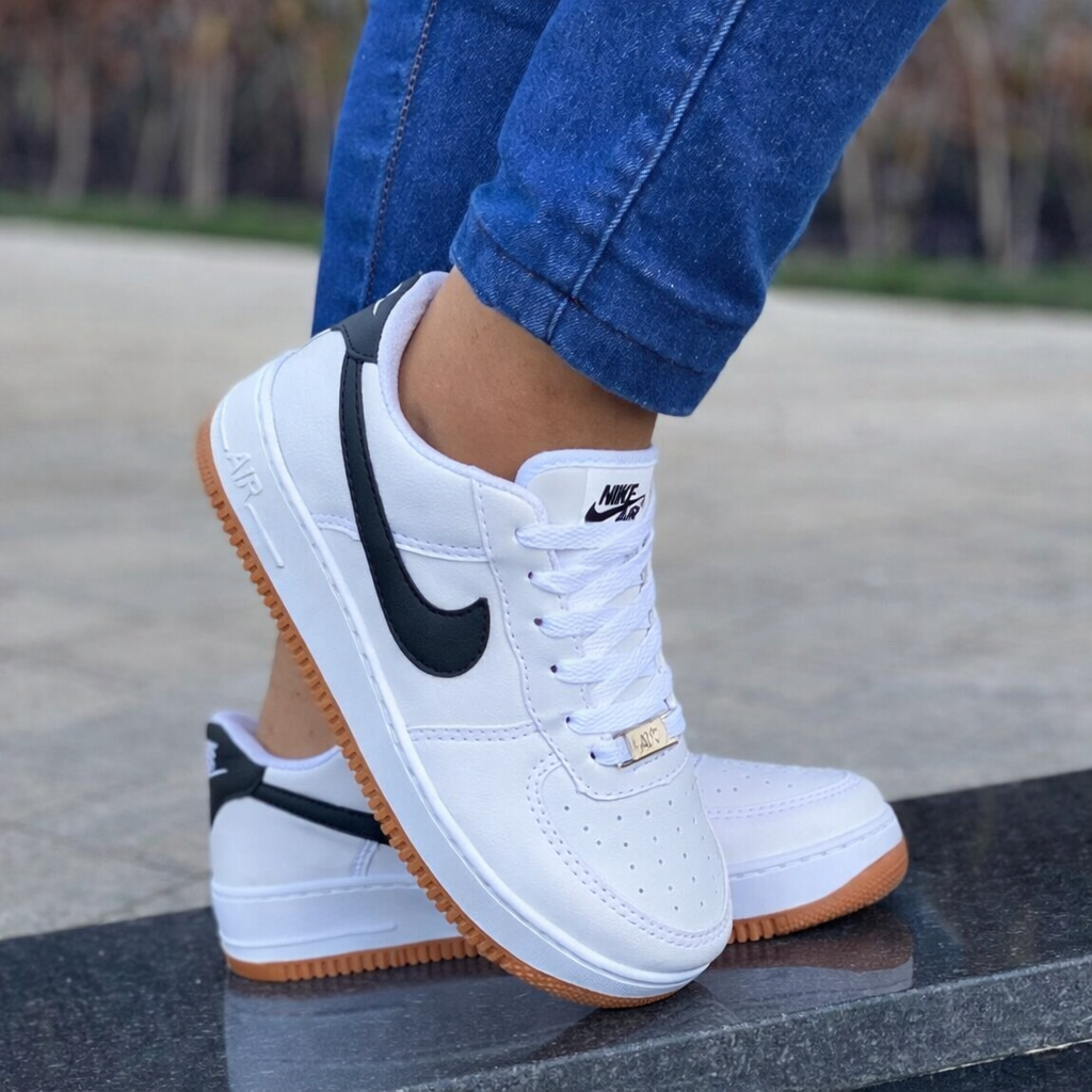 Tênis Air Force 1 - Collor Preto