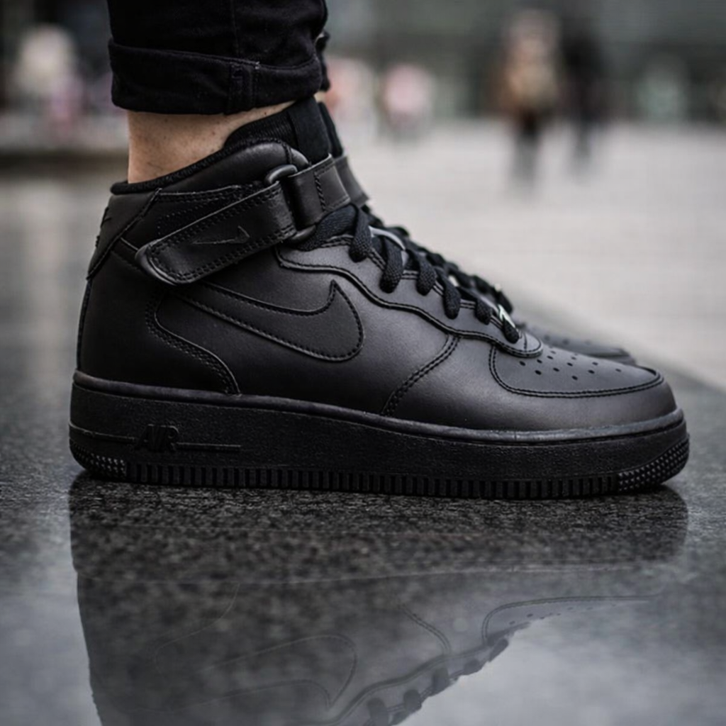 Tênis Air Force 1 Bota - All Black