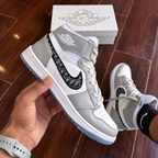 Tênis Air Jordan 1 DIOR