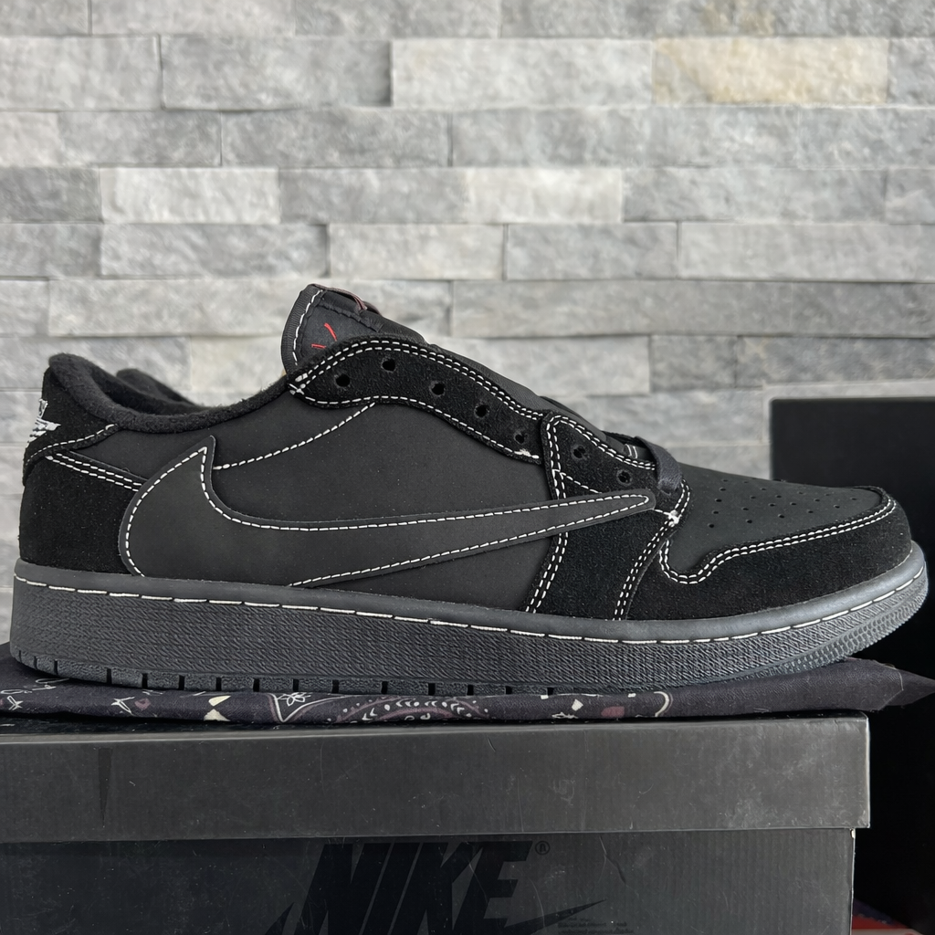 Tênis Air Jordan 1 Low - Travis Scott phanton black