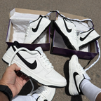 Tenis Dunk branco preto corda