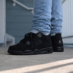 Tênis Air Jordan Retro 4 - Preto