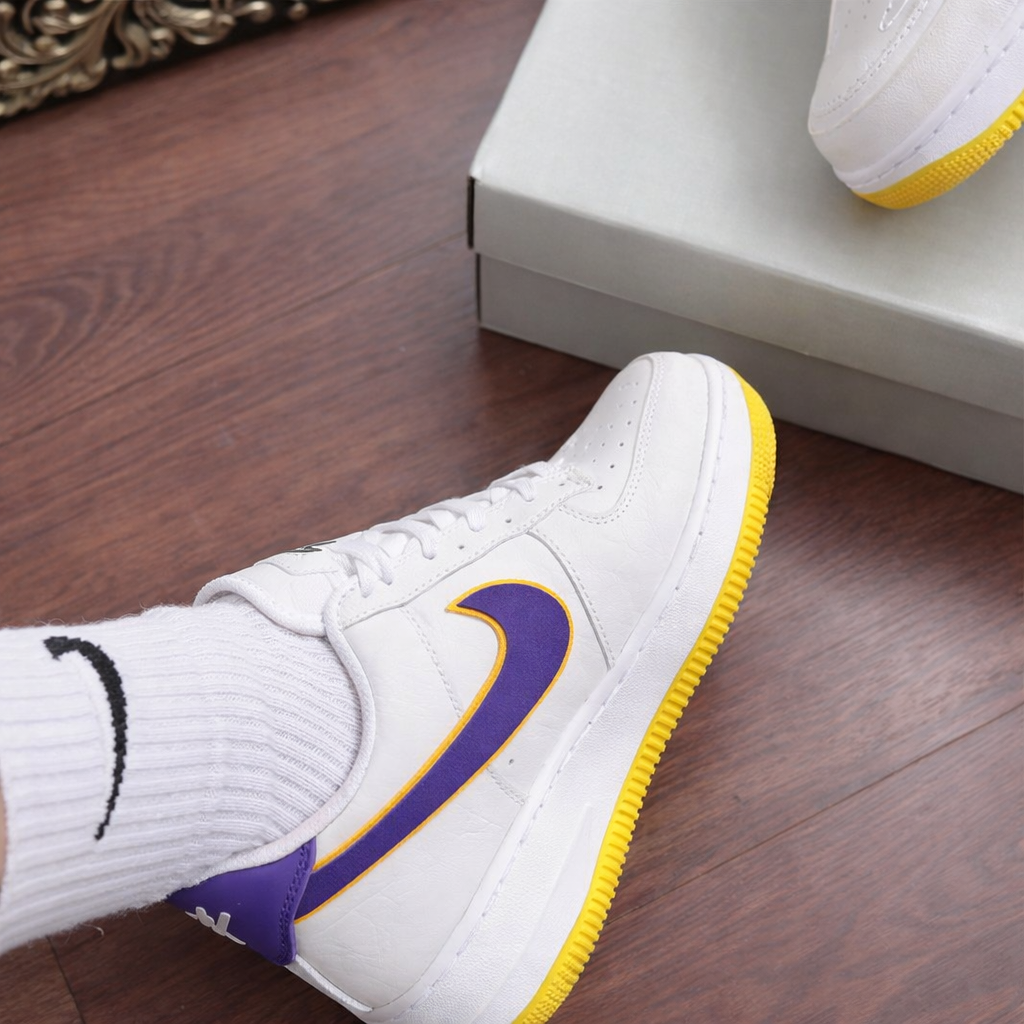 Tênis Air Force 1 - Lakers uva