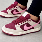 Tênis SB Dunk Low - Dia dos Namorados