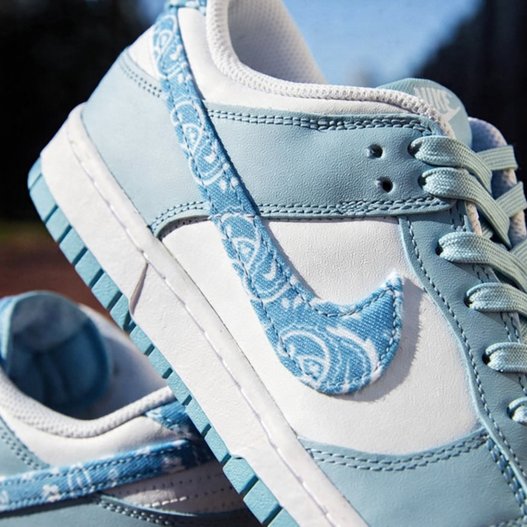 Tênis SB Dunk Low - Azul Textura