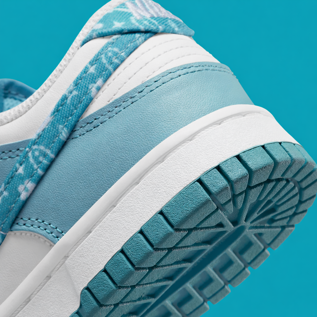 Tênis SB Dunk Low - Azul Textura