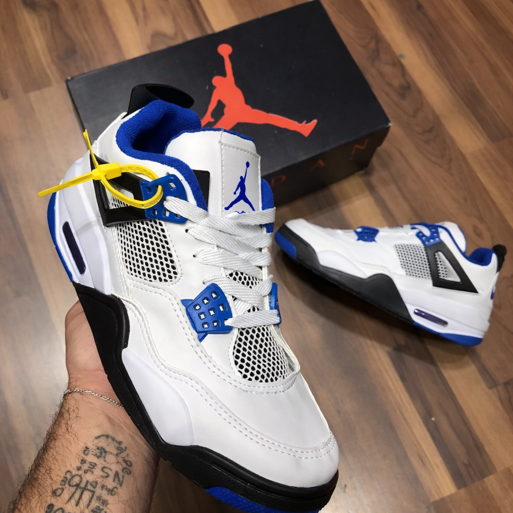 Tênis Air Jordan Retro 4 - Branco/Azul