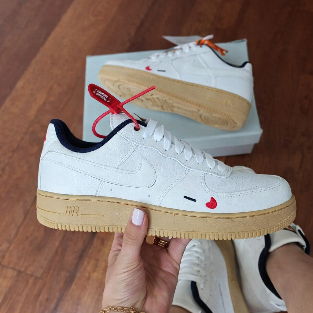 Tênis Air Force 1 - PARIS