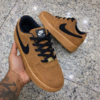 Tênis Air Force 1 Velvet - Caramelo