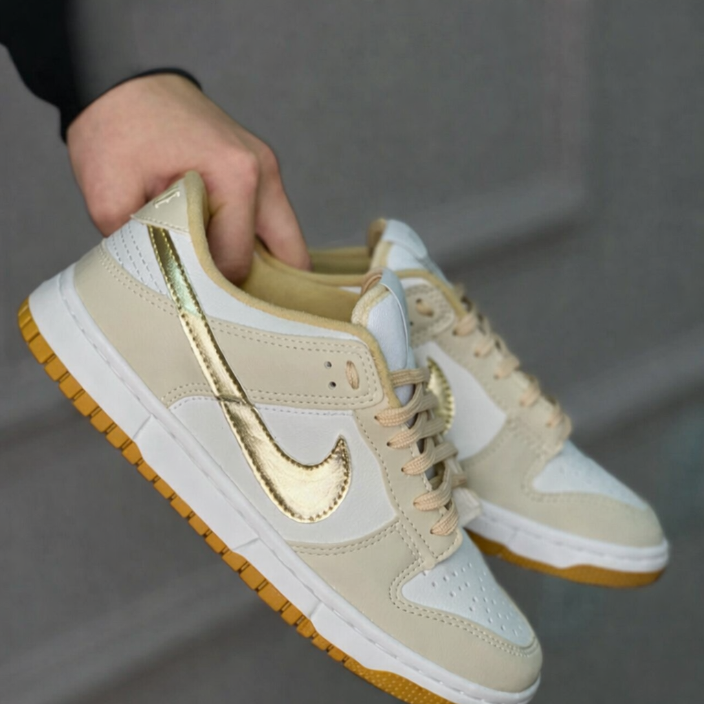 Tênis Dunk Low Metallic Gold - Infantil