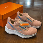 Tênis Air Zoom Esportivo Pegasus - rose