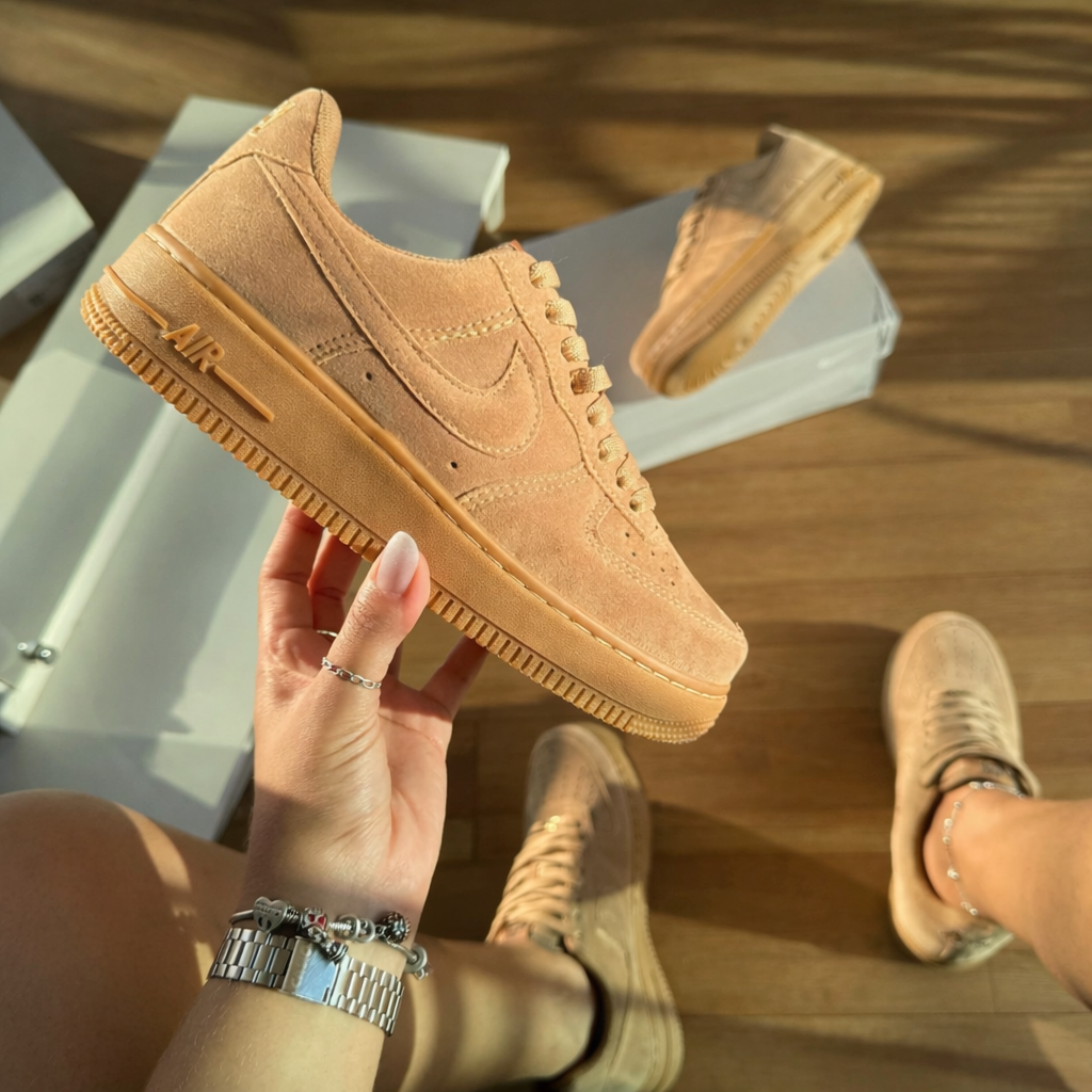 Tênis Air Force 1 - caramelo luxo