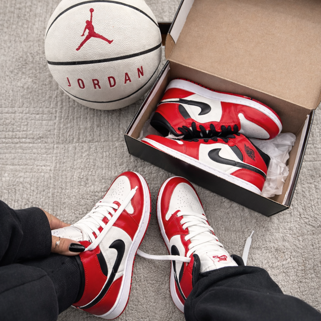 Tênis Air Jordan 1 Zoom tricolor