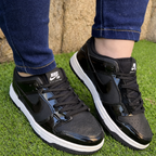 Tênis SB Dunk Low - Preto/Preto Verniz