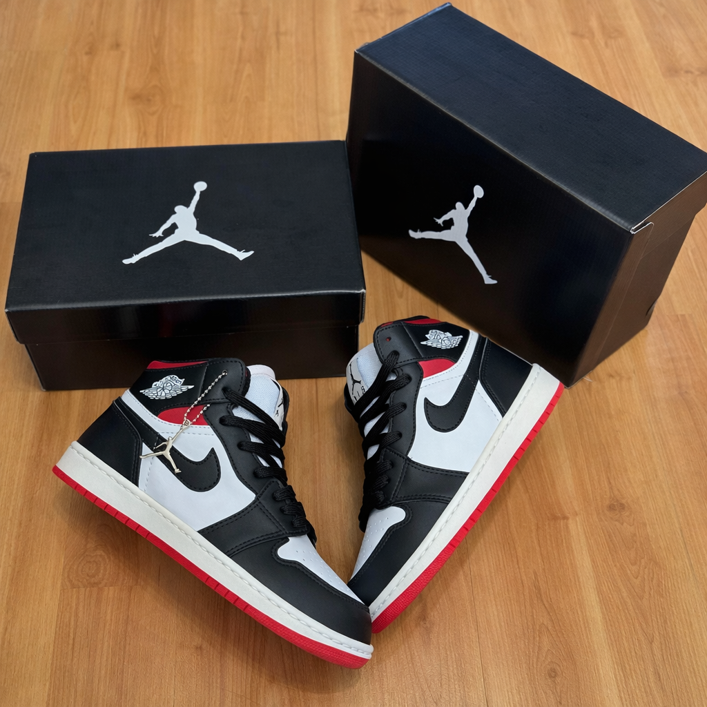 Tênis Air Jordan 1 - Preto/Vermelho/Branco