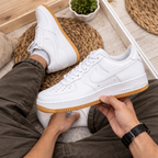 Tênis Air Force 1 - Branco Gum