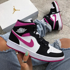 Tênis Air Jordan 1 - Rosa