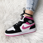 Tênis Air Jordan 1 - Rosa