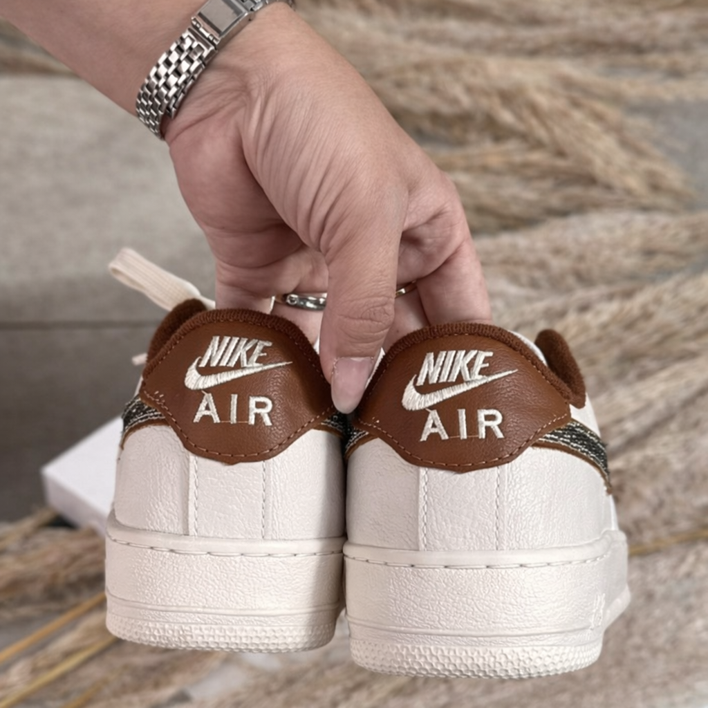 Tênis Air Force 1 - NOLA MARROM