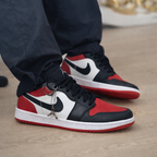 Tênis Air Jordan 1 Low - Tricolor