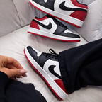 Tênis Air Jordan 1 Low - Tricolor