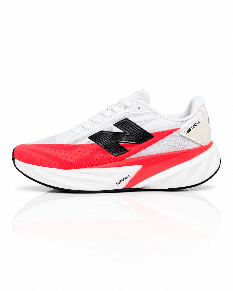 Tênis New Balance FuelCell Rebel V5 – Branco/Vermelho