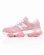 Tênis New Balance 9060 Couro Legítimo Chiclete