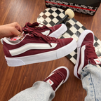 TÊNIS Vans KNU- bordo