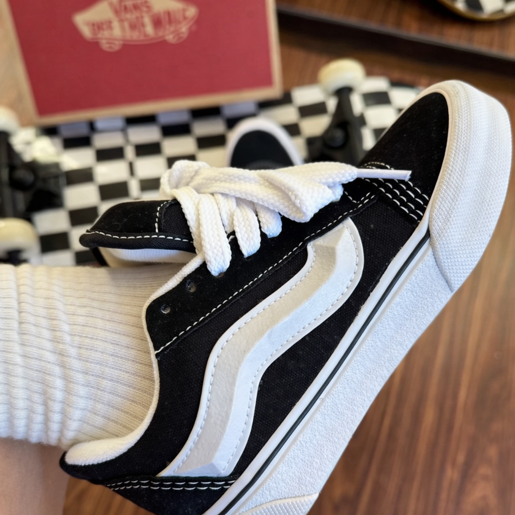 TÊNIS Vans KNU- preto/branco