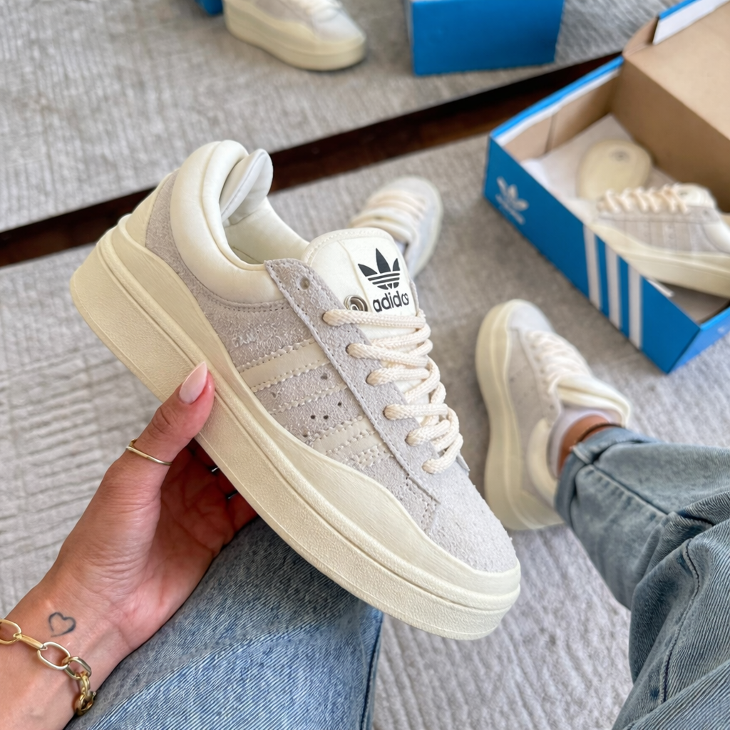 Tênis Adidas Campus bad bunny - cinza/branco