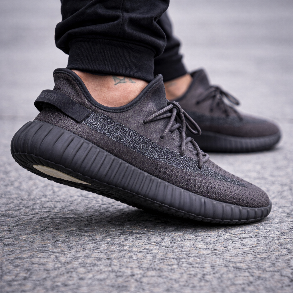 Tênis Yeezy Boost 350 - v2 Cider