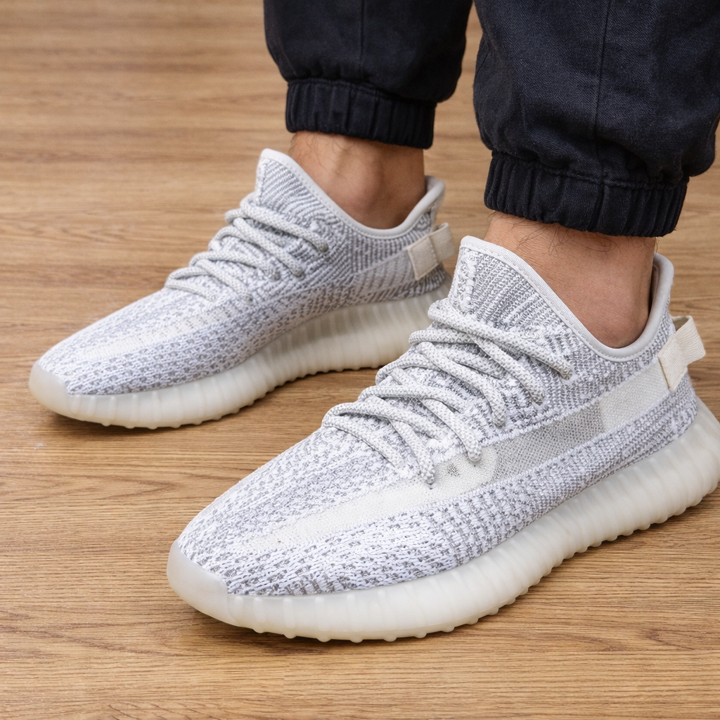 Tênis Yeezy Boost 350 - V2 Branco