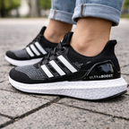 Tênis Ultraboost - Preto/Branco