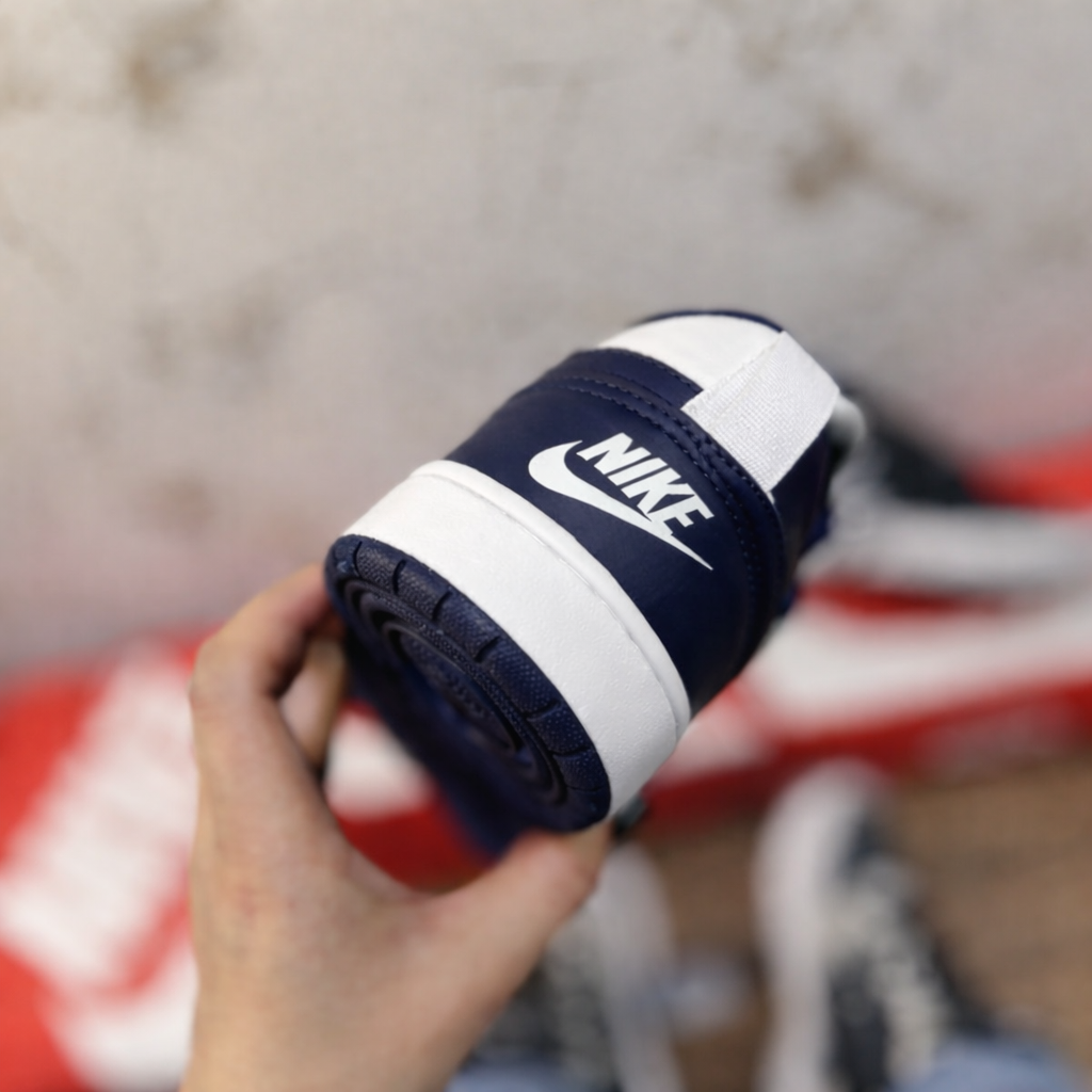 Nike borough Marinho