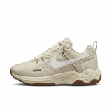 Nike Revolution II Off Branco