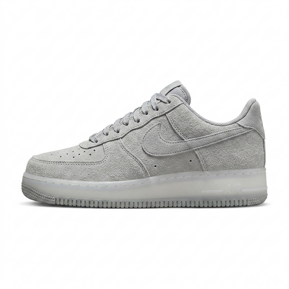 Nike Air Force – Cromo Cinza Claro ✨🩶 Linha Luxo