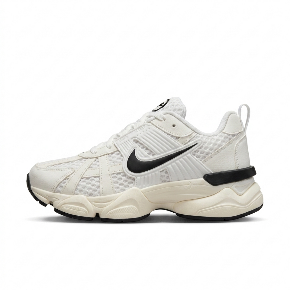 Tênis Nike V2K Run Branco/Preto Premium