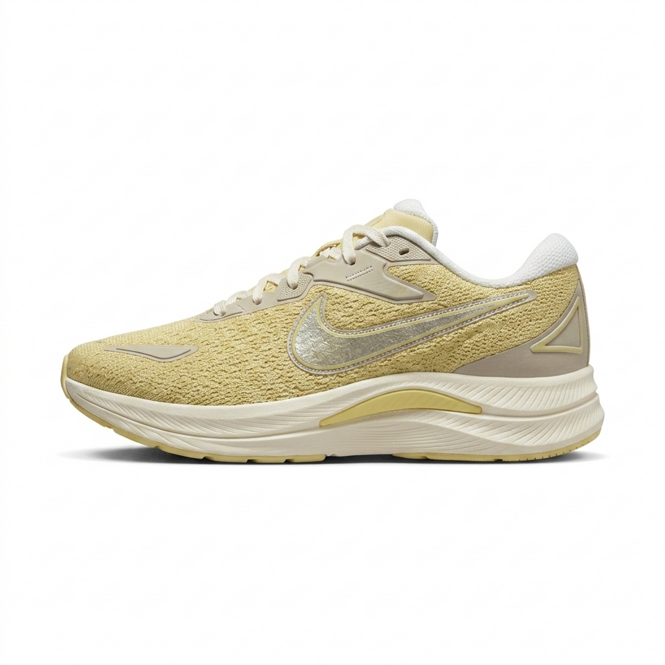 Tênis Nike Running EST 1972 Amarelo Manteiga