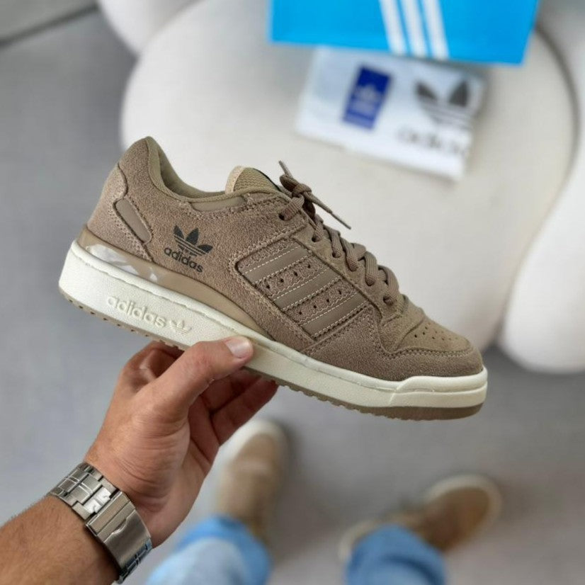 Tênis Adidas Forum Low – Rato/Bege