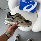 Tênis Asics Gel-NYC – Preto/Bege