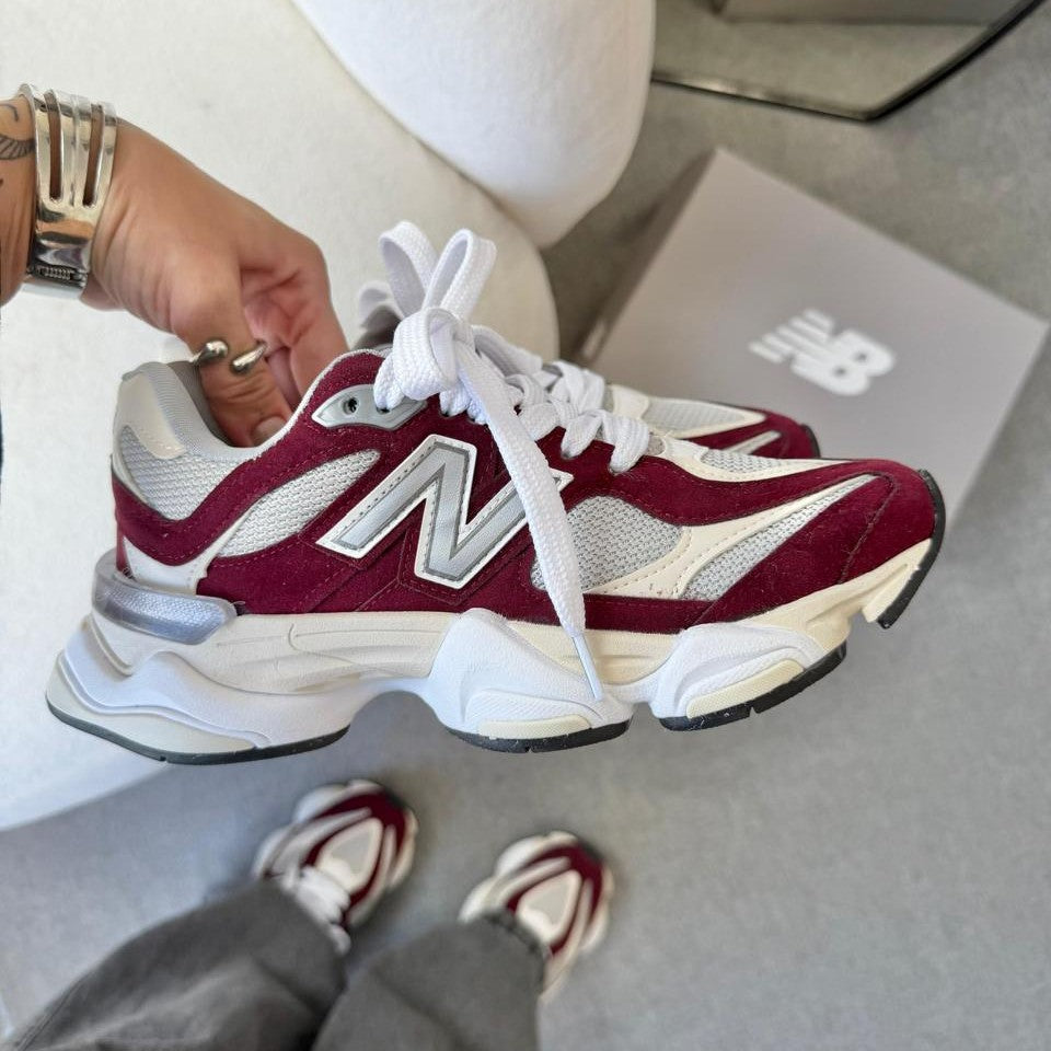 Tênis New Balance FuelCell Rebel V5 – Vinho/Branco