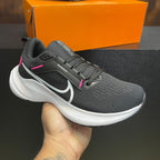 Tênis Nike Pegasus 40 Pro Preto/Rosa