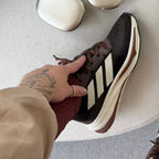 Tênis Adidas Supernova Marrom