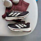 Tênis Adidas Supernova Marrom